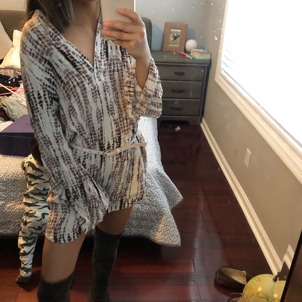 Bell sleeve tie dye tunic